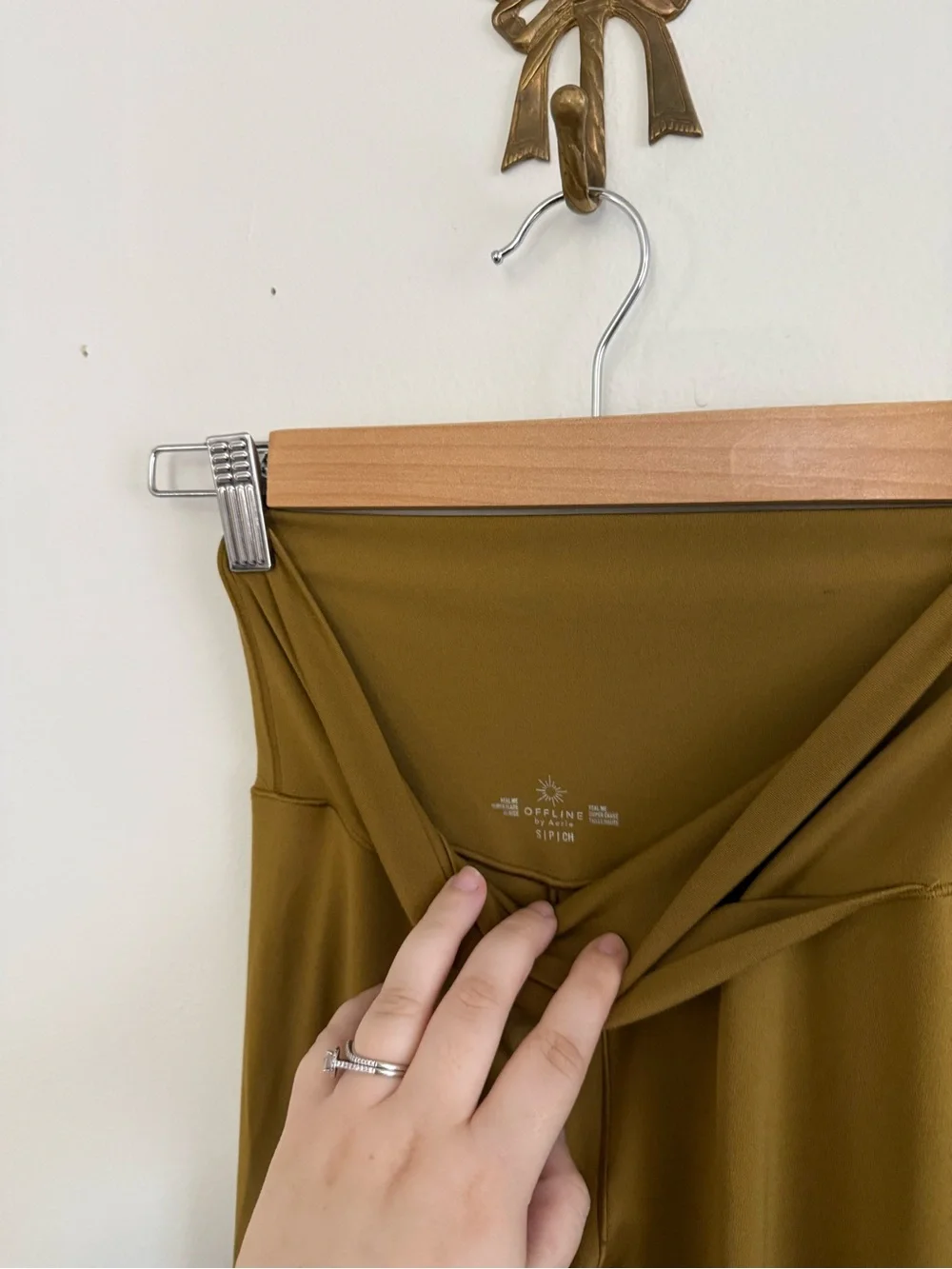 Aerie Offline Real Me Camel Gold High-Waist Super Flare Leggings - Picture 6 of 6